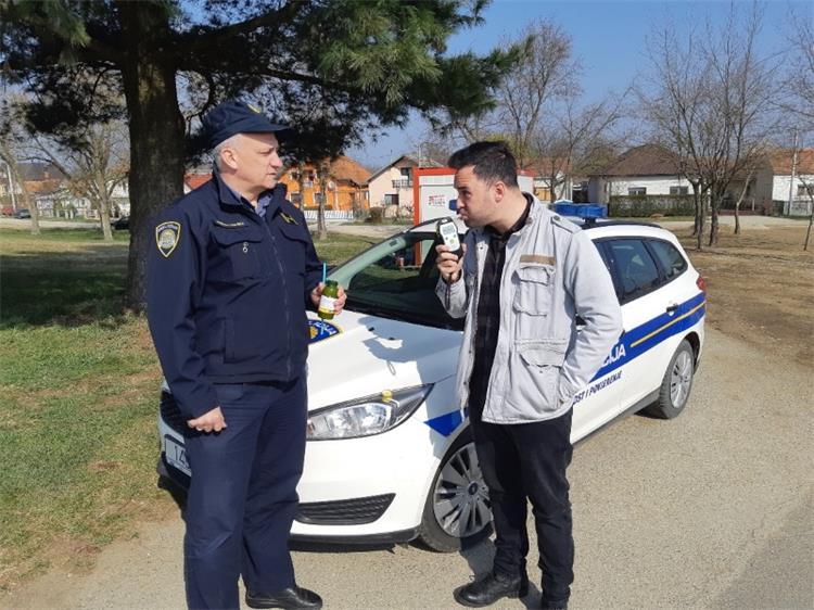 Slika PU_V\vijesti\2021\alkohol1\1.jpg